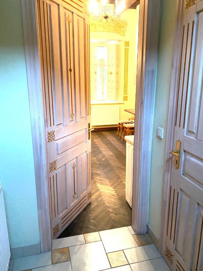 Квартира В Центрі На Вулиці Валова 21 Λβιβ Εξωτερικό φωτογραφία